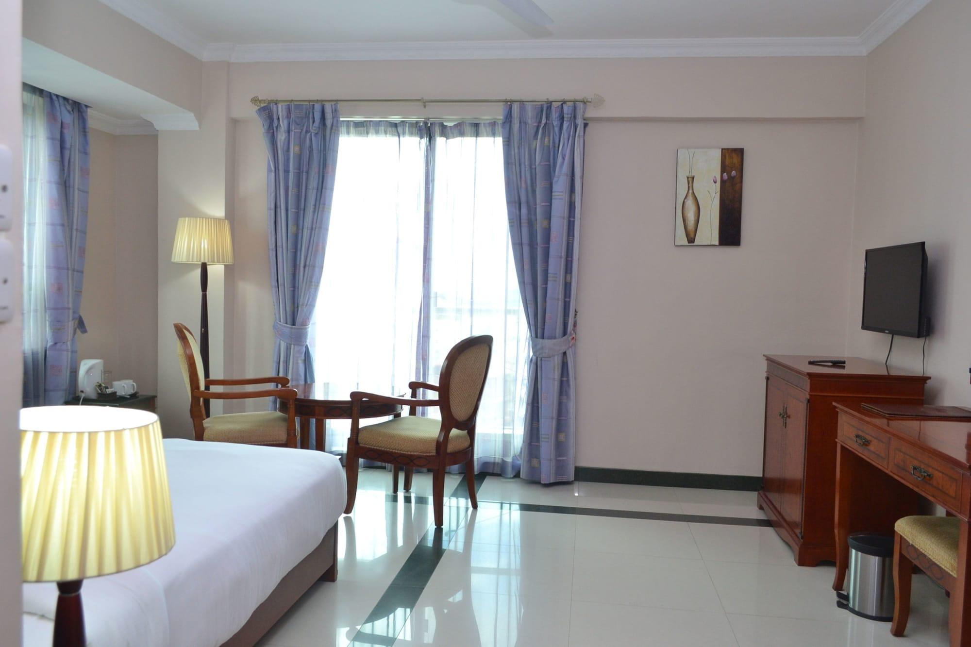 Hotel Nikko Towers Dar es Salaam Exteriör bild